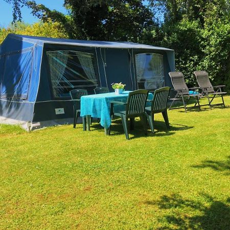4 Persoons Ingerichte Tent Op Kleine Camping Otel Anna Paulowna Dış mekan fotoğraf
